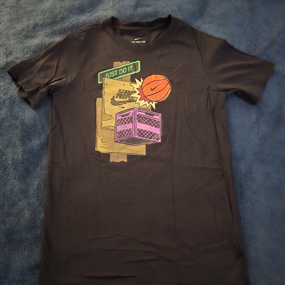 Nike Black Graphic T-Shirt